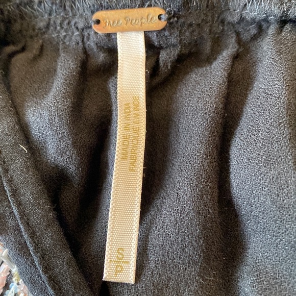 Free People Embellished Crisscross Back Top Size Small - Picture 7 of 13